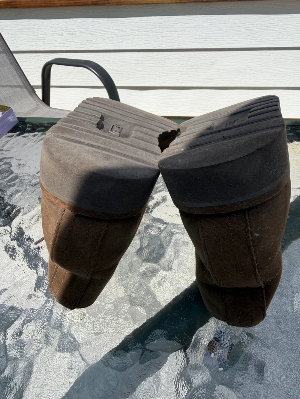 Vans Men’s Dark Brown Suede Chukka Boots